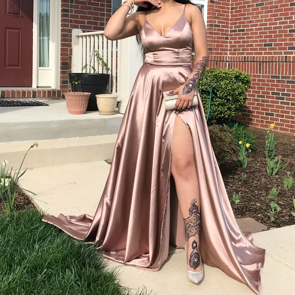 Sherri Hill Dress - Picture 1 of 2